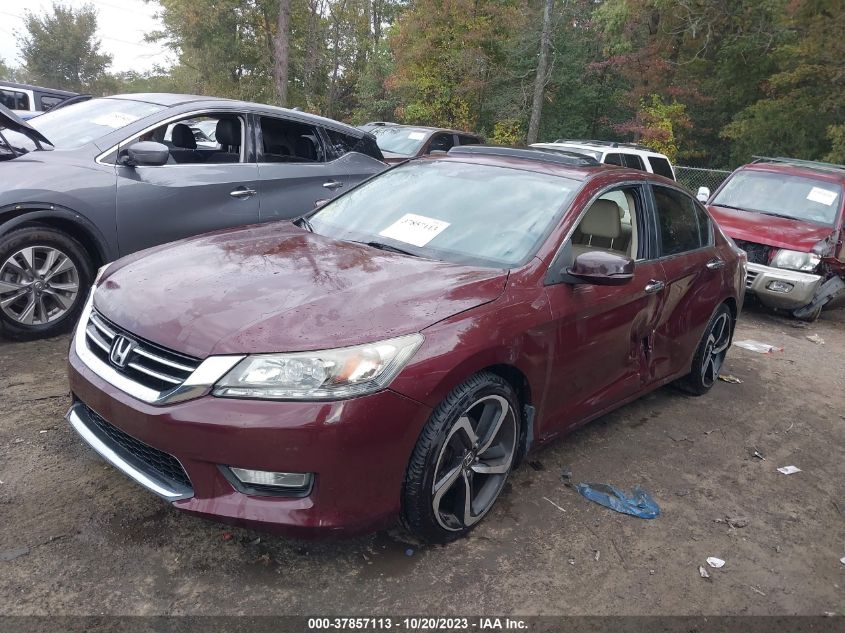 1HGCR3F94DA038570 2013 Honda Accord Touring