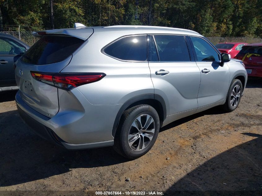 2022 Toyota Highlander Xle VIN: 5TDGZRAHXNS551733 Lot: 37857664