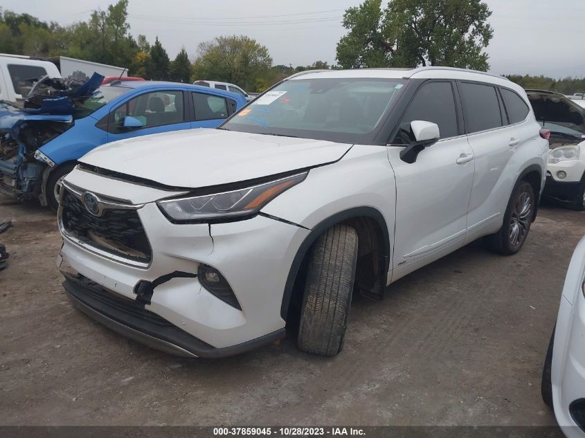 2022 Toyota Highlander Hybrid Platinum VIN: 5TDEBRCH8NS097636 Lot: 37859045