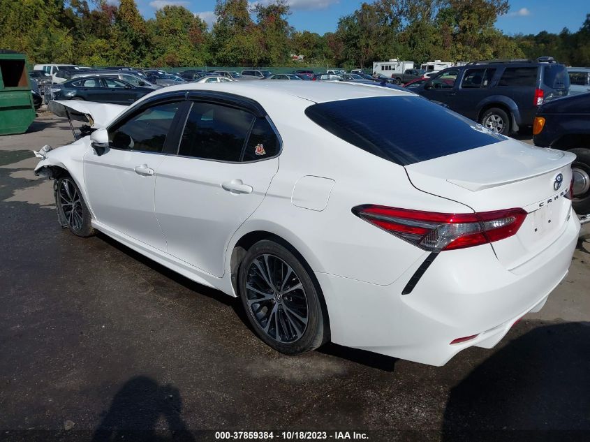 4T1B11HK4JU151530 2018 Toyota Camry Se