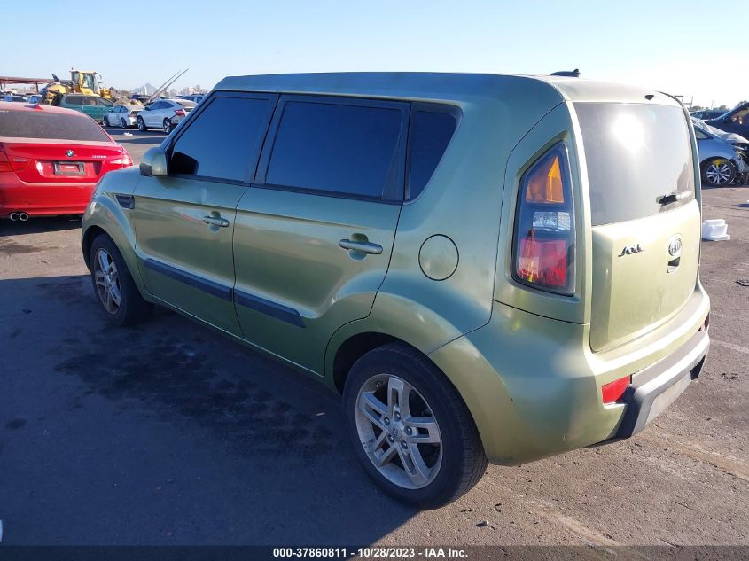 2011 Kia Soul + VIN: KNDJT2A21B7308117 Lot: 37860811