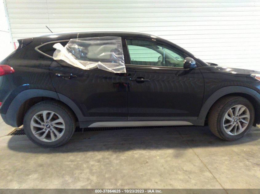 KM8J3CA4XHU446588 2017 Hyundai Tucson Se