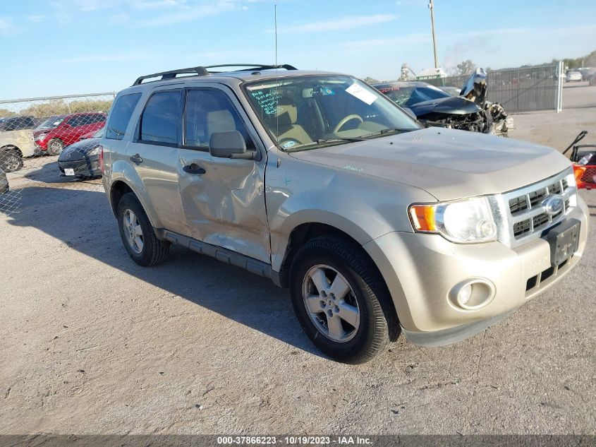 1FMCU0D79AKA10925 2010 Ford Escape Xlt