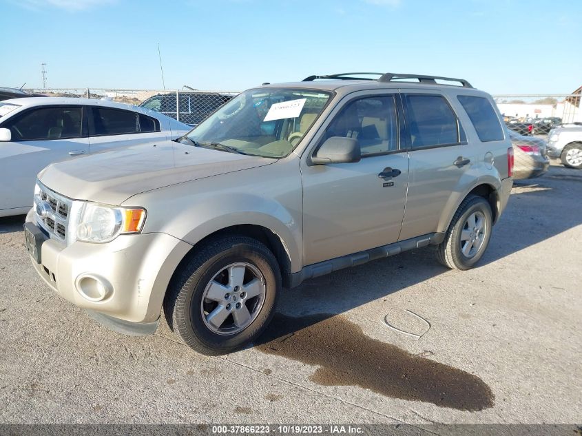 1FMCU0D79AKA10925 2010 Ford Escape Xlt