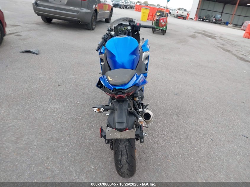 JKAEXKH12JDA13575 2018 KAWASAKI EX photo no. 6