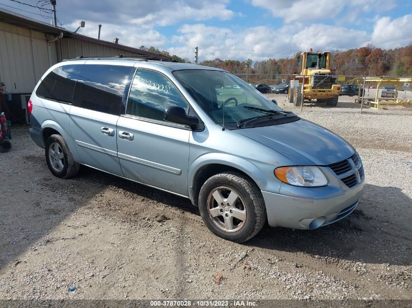 2005 Dodge Grand Caravan Sxt VIN: 2D4GP44L25R400647 Lot: 37870028