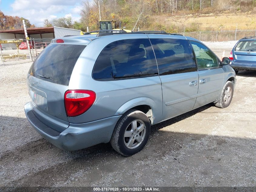 2005 Dodge Grand Caravan Sxt VIN: 2D4GP44L25R400647 Lot: 37870028