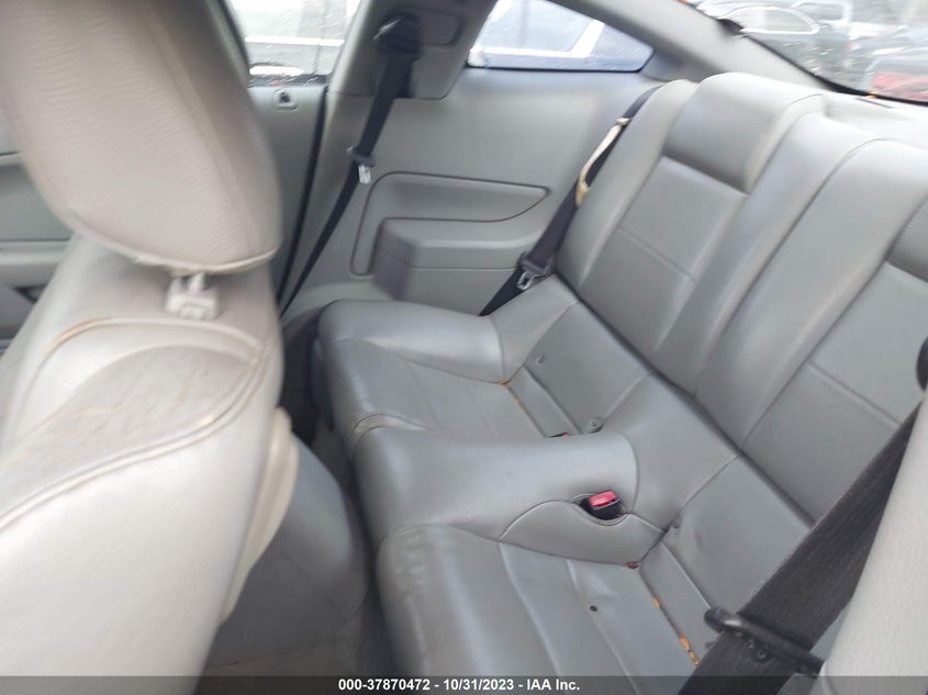 2005 Ford Mustang Deluxe/Premium VIN: 1ZVFT80N455110276 Lot: 37870472