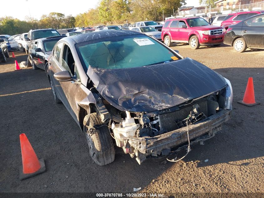 2017 Kia Forte Lx VIN: 3KPFK4A77HE025956 Lot: 37870785