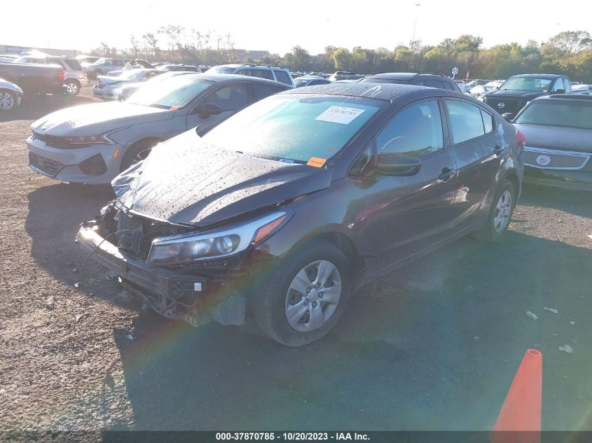 2017 Kia Forte Lx VIN: 3KPFK4A77HE025956 Lot: 37870785