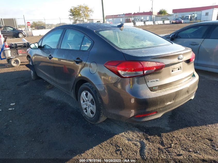 2017 Kia Forte Lx VIN: 3KPFK4A77HE025956 Lot: 37870785