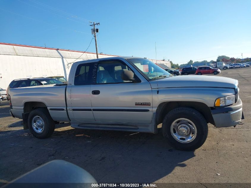 1999 Dodge Ram 2500 VIN: 3B7KC2364XG240959 Lot: 37871034