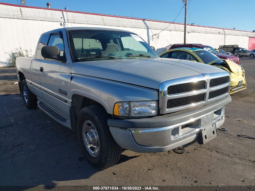 1999 Dodge Ram 2500 VIN: 3B7KC2364XG240959 Lot: 37871034