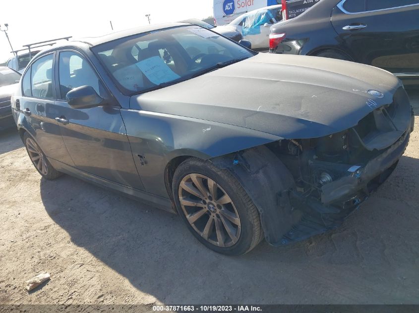 WBAPH77579NM27576 2009 BMW 328I