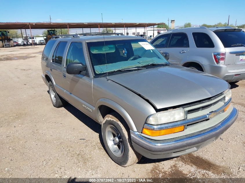 2000 Chevrolet Blazer Ls VIN: 1GNCS13W2YK201175 Lot: 37872862