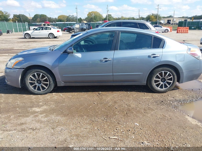 2011 Nissan Altima 2.5 S VIN: 1N4AL2AP5BC131953 Lot: 37873151