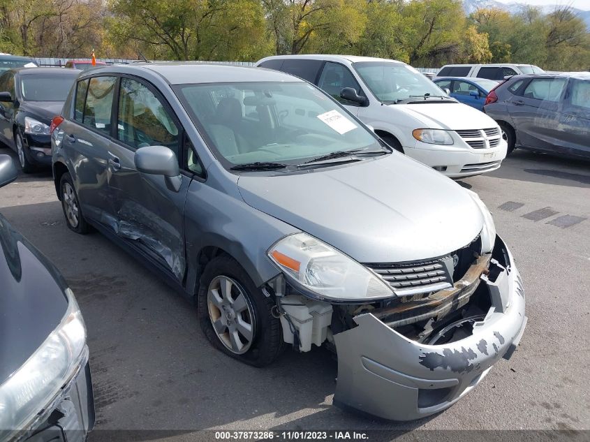 2009 Nissan Versa 1.8 S VIN: 3N1BC13E19L456878 Lot: 37873286