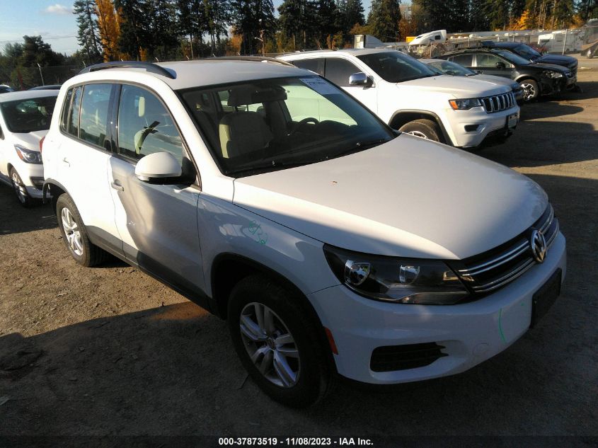 2017 Volkswagen Tiguan 2.0T/2.0T S VIN: WVGBV7AX2HK026092 Lot: 37873519