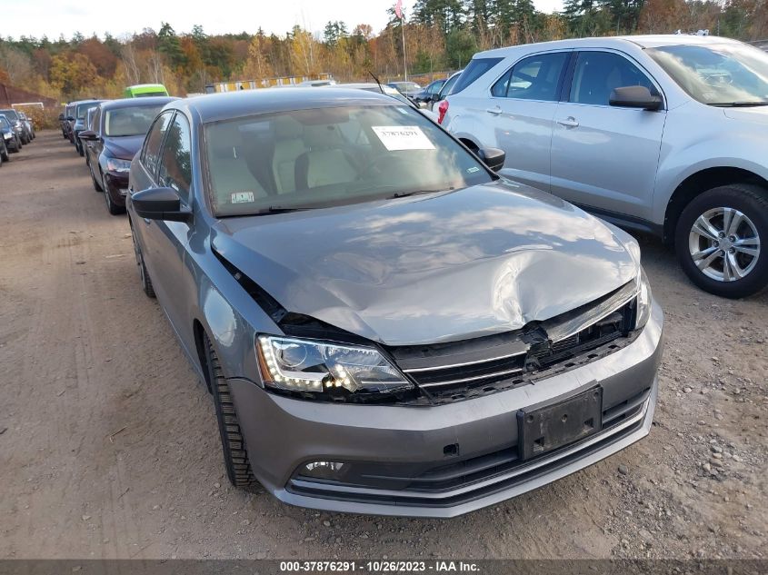 2016 Volkswagen Jetta Sedan 1.8T Sport VIN: 3VWD17AJ7GM215877 Lot: 37876291