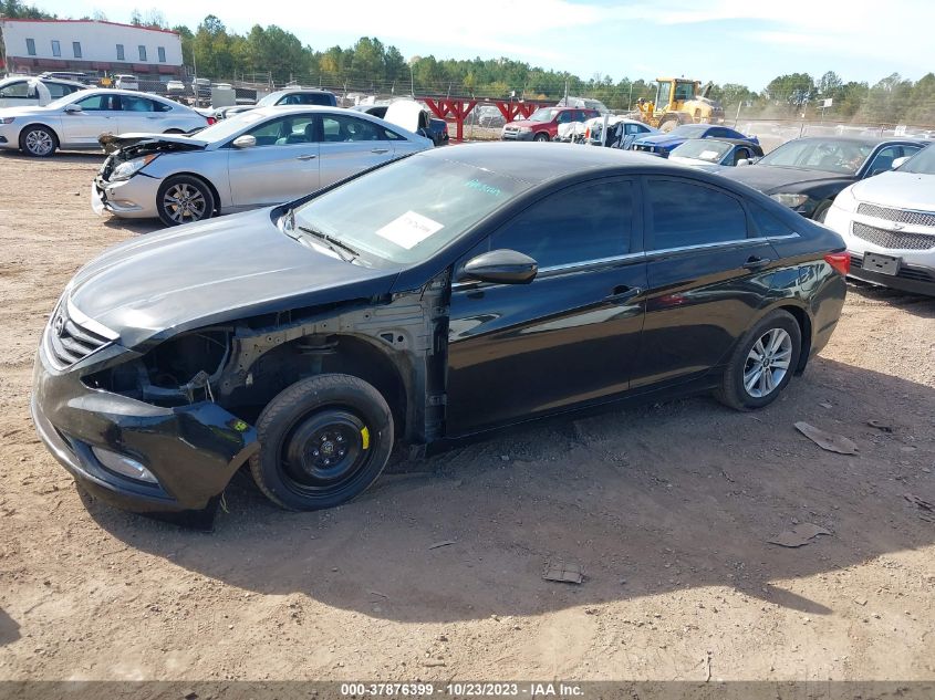 5NPEB4ACXDH692664 2013 Hyundai Sonata Gls