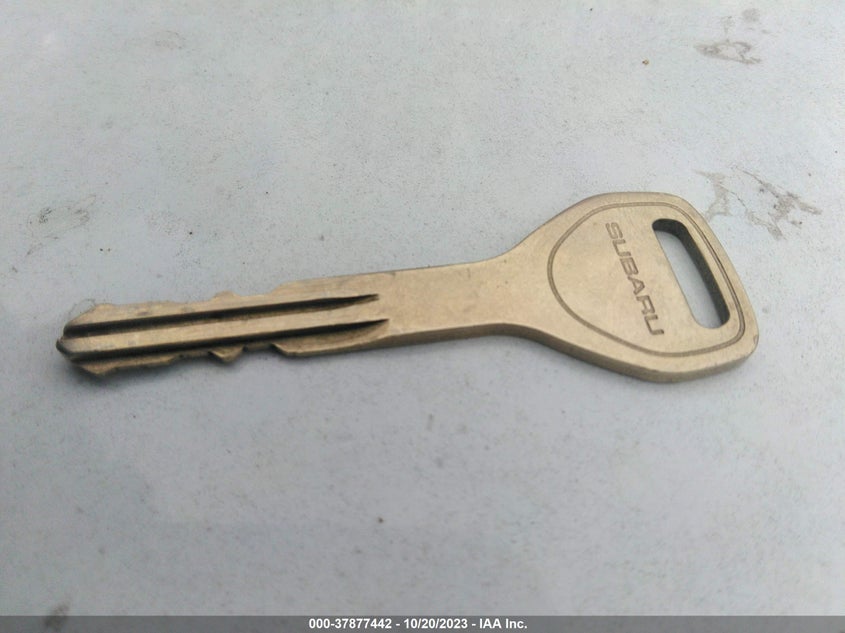 2001 Subaru Forester L VIN: JF1SF63521H735802 Lot: 37877442