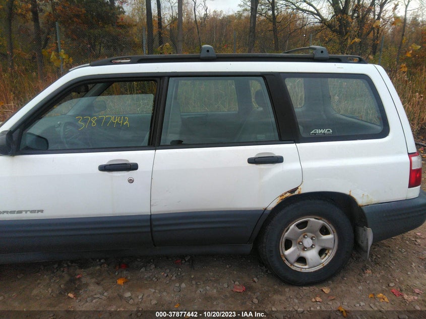 2001 Subaru Forester L VIN: JF1SF63521H735802 Lot: 37877442