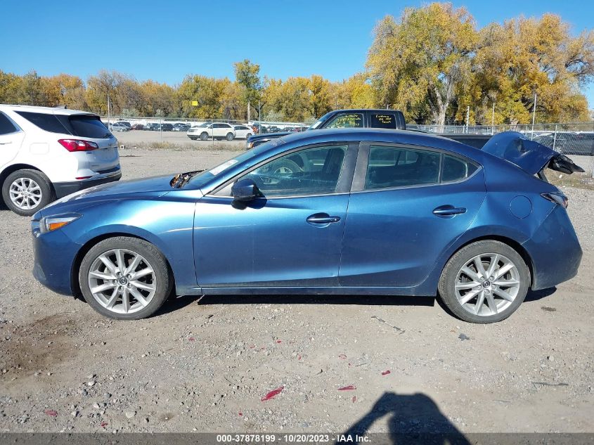 3MZBN1V75HM138354 2017 Mazda Mazda3 Touring