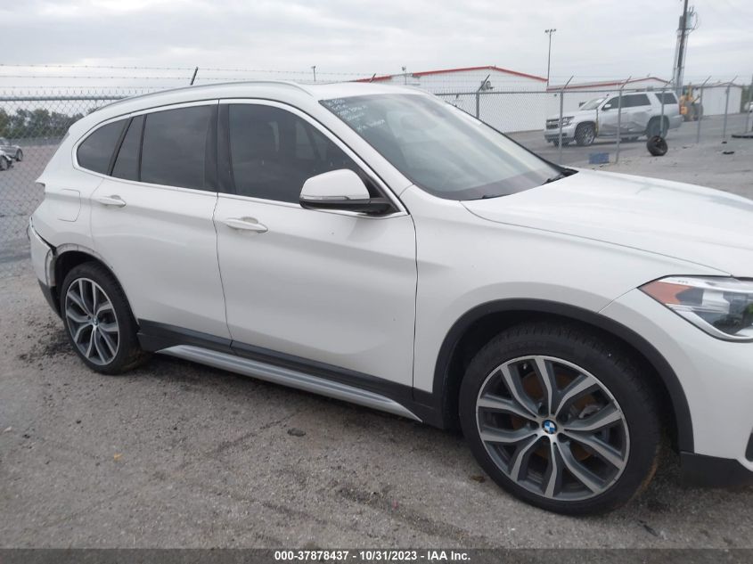 2019 BMW X1 xDrive28I VIN: WBXHT3C57K5L37213 Lot: 37878437