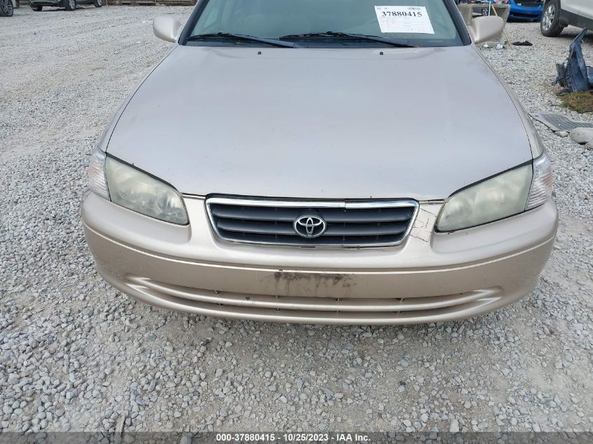 2000 Toyota Camry Ce/Le/Xle VIN: 4T1BG22KXYU012655 Lot: 37880415