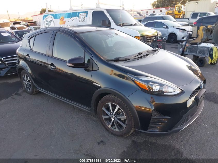 JTDKDTB35J1601924 2018 Toyota Prius C Two