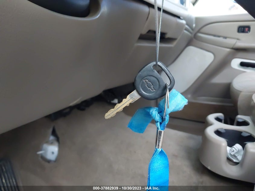 2002 Chevrolet Silverado 1500 Ls VIN: 2GCEC19T321215900 Lot: 37882939