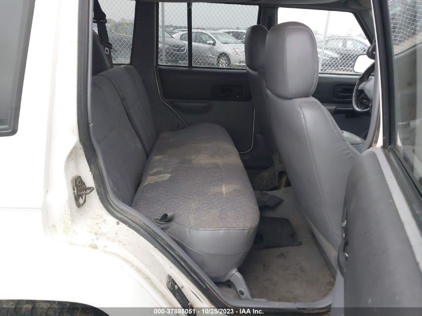 1998 Jeep Cherokee Sport/Classic/Limited VIN: 1J4FJ68S8WL117388 Lot: 37885051