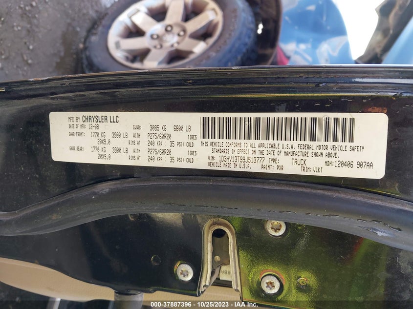 2009 Dodge Ram 1500 Laramie VIN: 1D3HV13T99J513777 Lot: 37887396