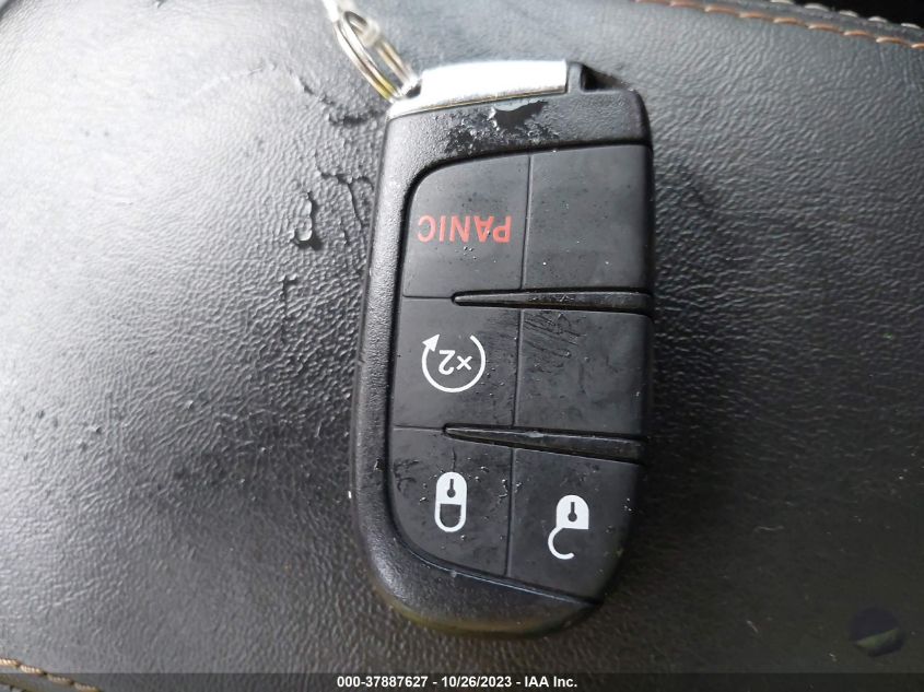 2018 Jeep Compass Latitude VIN: 3C4NJCBB1JT226555 Lot: 37887627