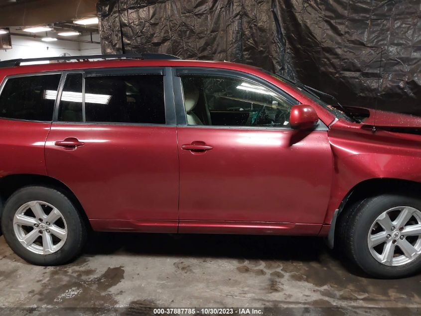 2008 Toyota Highlander Base VIN: JTEES41A382085782 Lot: 37887785