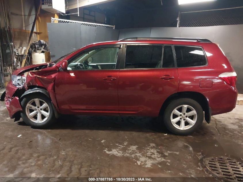 2008 Toyota Highlander Base VIN: JTEES41A382085782 Lot: 37887785