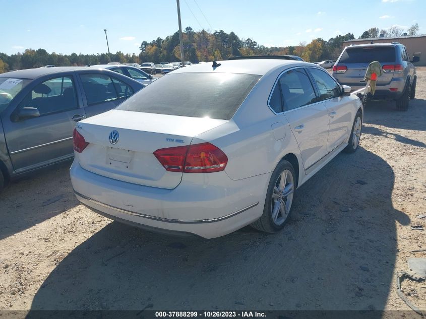 2013 Volkswagen Passat Tdi Sel Premium VIN: 1VWCN7A37DC005486 Lot: 37888299