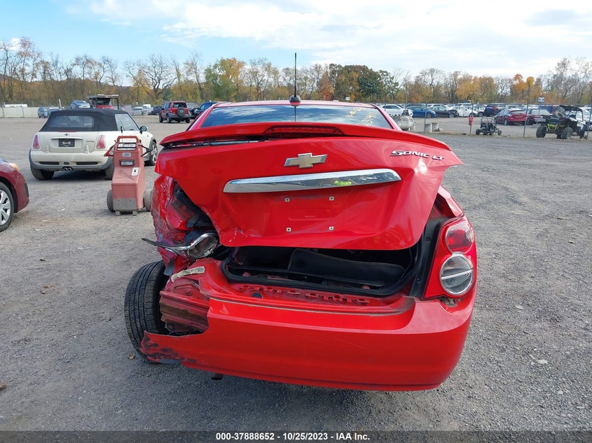 2015 Chevrolet Sonic Lt VIN: 1G1JC5SHXF4174728 Lot: 37888652