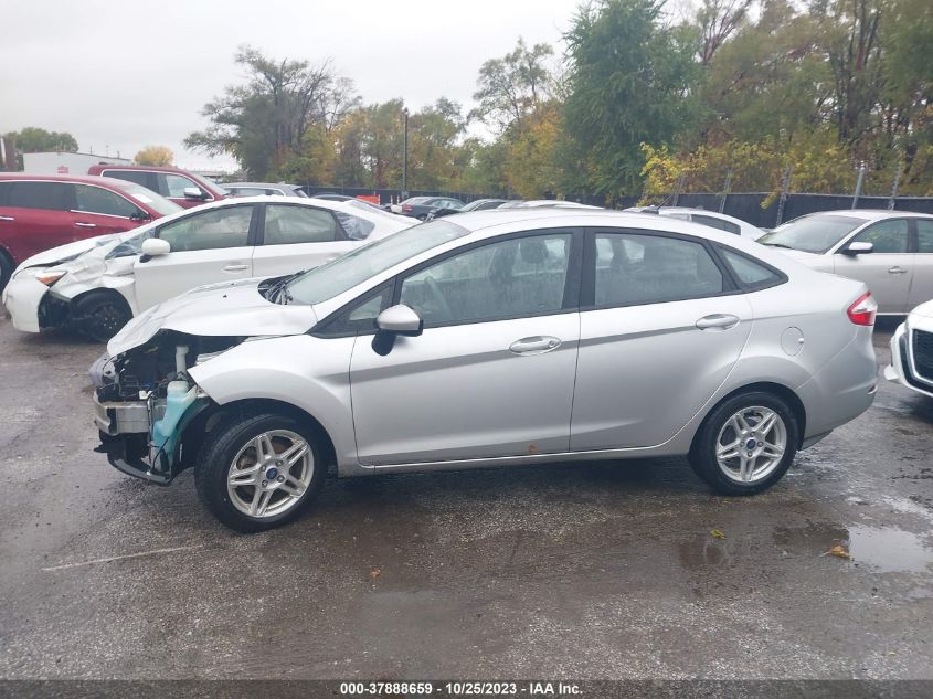 2017 Ford Fiesta Se VIN: 3FADP4BJXHM156135 Lot: 37888659