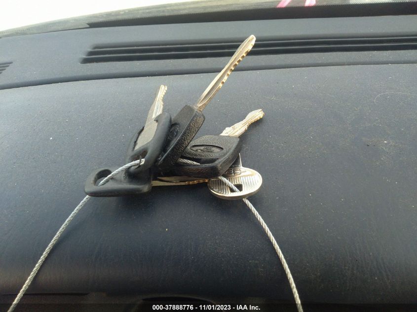 1996 Lincoln Town Car Sgn/Dmnd Anv/Cypress/Jn VIN: 1LNLM82W1TY686018 Lot: 37888776