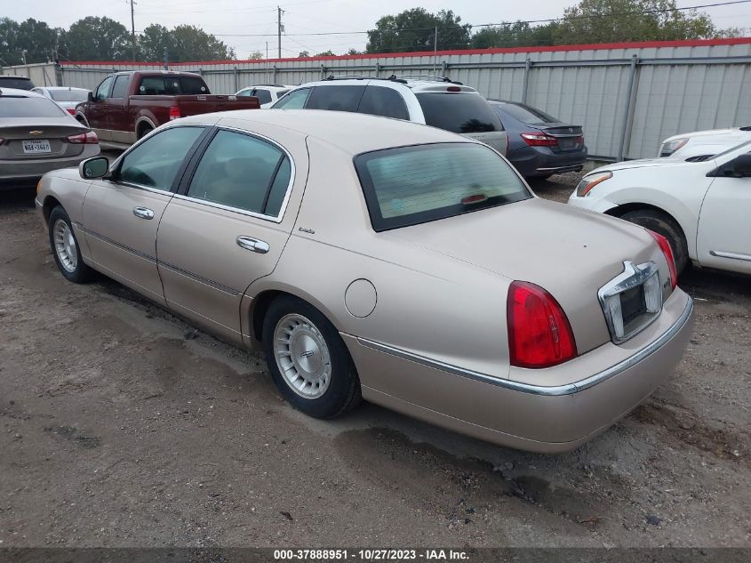 1998 Lincoln Town Car Executive VIN: 1LNFM81WXWY695626 Lot: 37888951