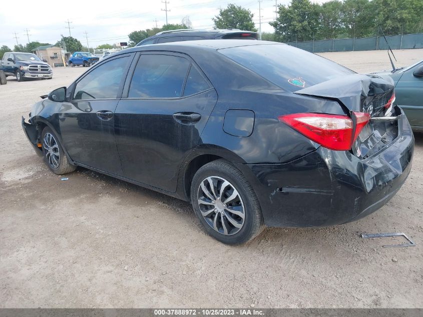 5YFBURHE9JP786597 2018 Toyota Corolla Le