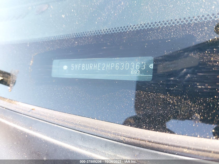 2017 Toyota Corolla L/Le/Xle/Se VIN: 5YFBURHE2HP630363 Lot: 37889206