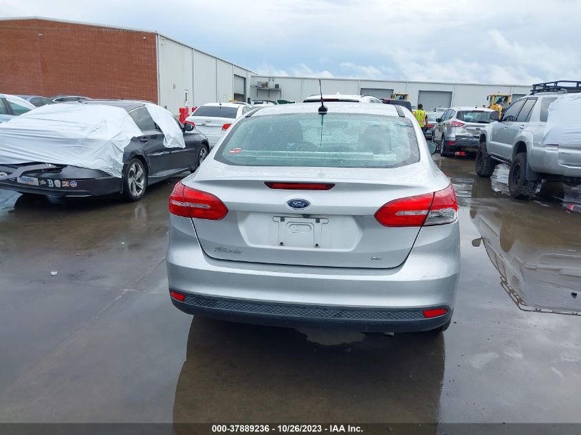 2016 Ford Focus Se VIN: 1FADP3F27GL322107 Lot: 37889236