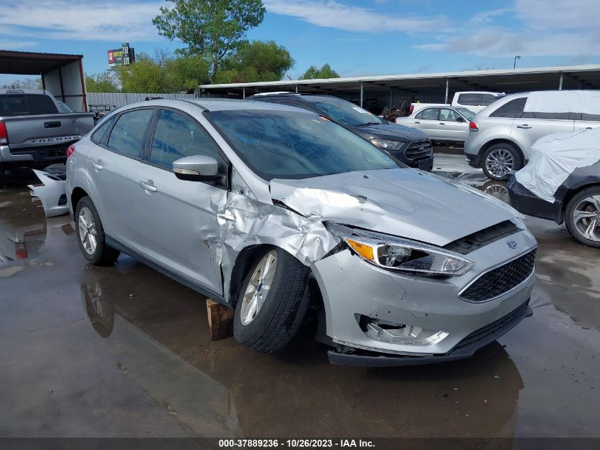 2016 Ford Focus Se VIN: 1FADP3F27GL322107 Lot: 37889236