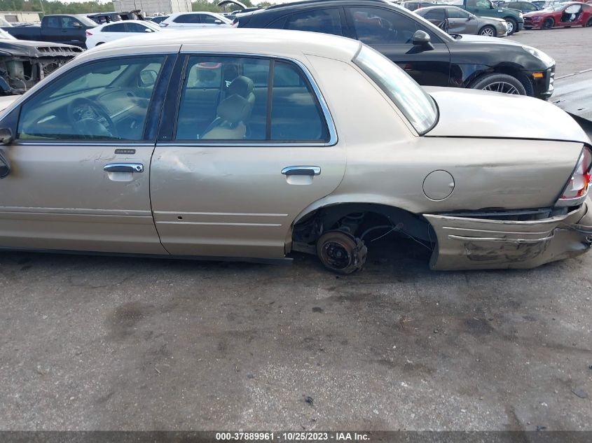 1999 Ford Crown Victoria Lx VIN: 2FAFP74WXXX225413 Lot: 37889961