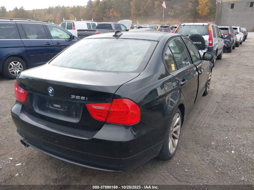 2011 BMW 3 Series 328I xDrive VIN: WBAPK5C53BA995915 Lot: 37890169