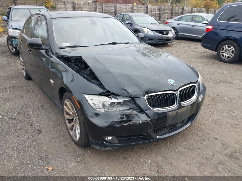 2011 BMW 3 Series 328I xDrive VIN: WBAPK5C53BA995915 Lot: 37890169