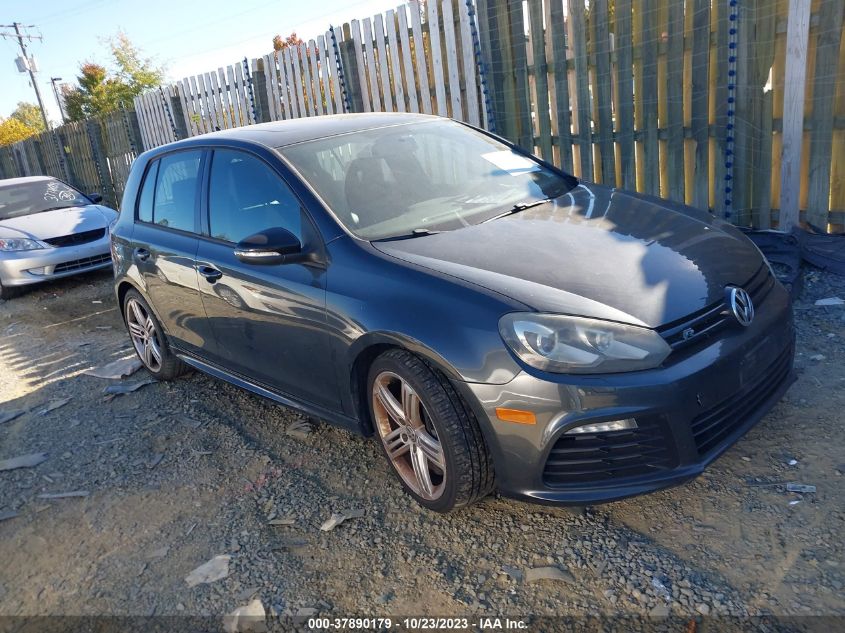 2012 Volkswagen Golf R W/Sunroof & Navi VIN: WVWPF7AJ5CW353929 Lot: 37890179