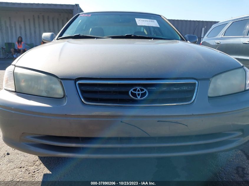 2001 Toyota Camry Xle VIN: 4T1BF28K71U124667 Lot: 37890206